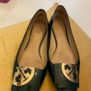 Tory Burch Forest green flats